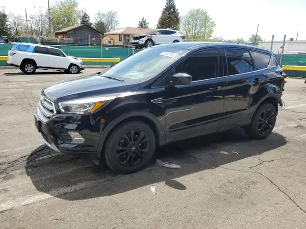 1FMCU9GD8KUA19370 2019 FORD ESCAPE - Image 1