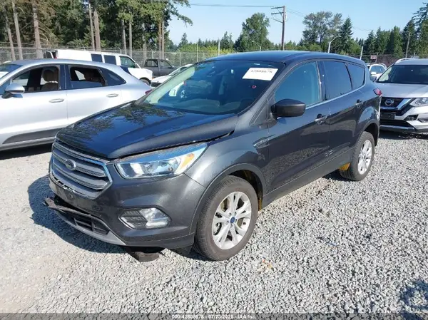 1FMCU9GD8KUA36413 2019 FORD ESCAPE - Image 2
