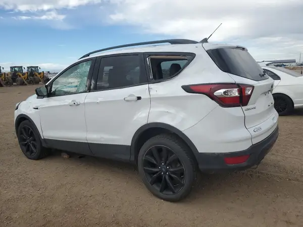 1FMCU9GD8KUA41501 2019 FORD ESCAPE - Image 2