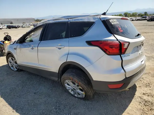 1FMCU9GD8KUA55379 2019 FORD ESCAPE - Image 2