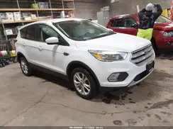 1FMCU9GD8KUA66768 2019 FORD ESCAPE