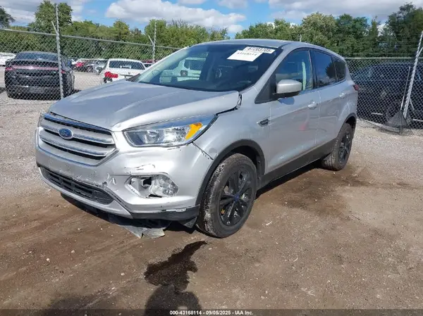 1FMCU9GD8KUA68472 2019 FORD ESCAPE - Image 2