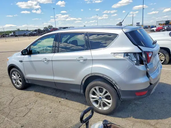 1FMCU9GD8KUA93923 2019 FORD ESCAPE - Image 2