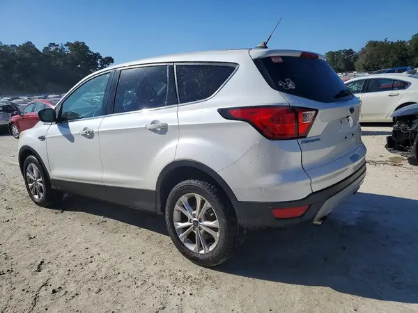 1FMCU9GD8KUA94652 2019 FORD ESCAPE - Image 2