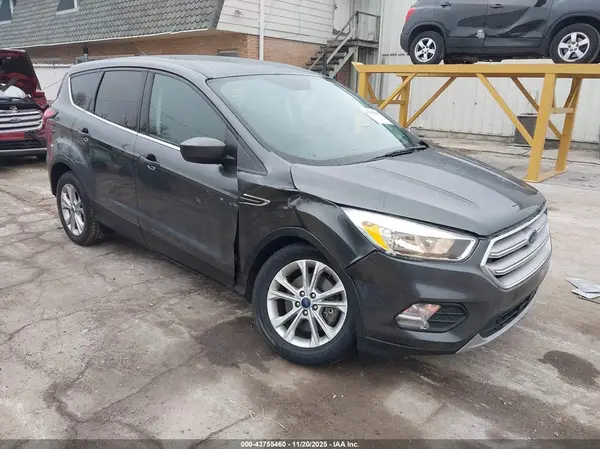 1FMCU9GD8KUA96398 2019 FORD ESCAPE - Image 1