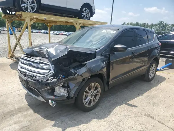 1FMCU9GD8KUB02104 2019 FORD ESCAPE - Image 1