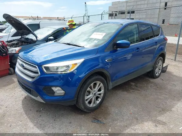 1FMCU9GD8KUB06976 2019 FORD ESCAPE - Image 2