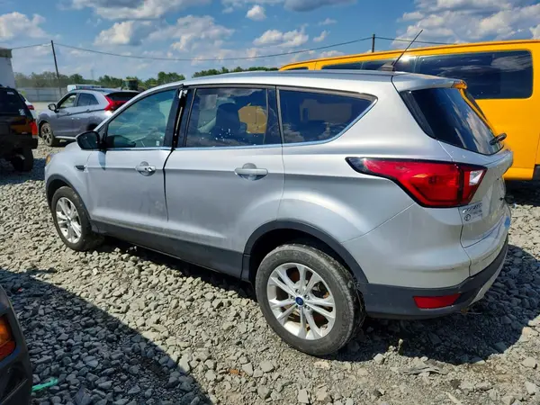 1FMCU9GD8KUB07822 2019 FORD ESCAPE - Image 2