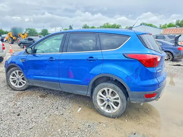 1FMCU9GD8KUB14656 2019 FORD ESCAPE - Image 2