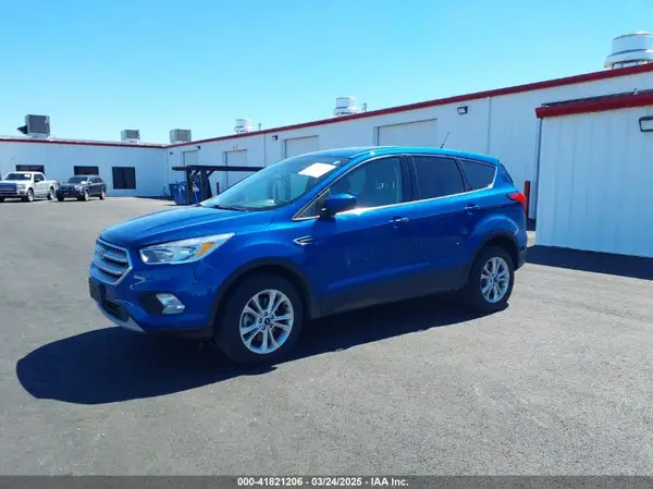 1FMCU9GD8KUB15659 2019 FORD ESCAPE - Image 2