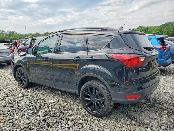 1FMCU9GD8KUB18772 2019 FORD ESCAPE - Image 2