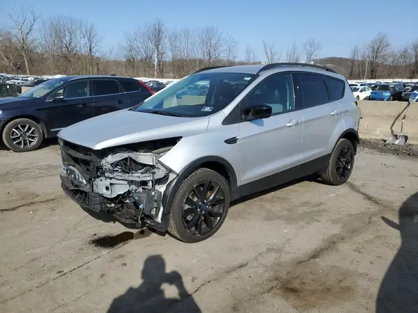 1FMCU9GD8KUB29917 2019 FORD ESCAPE - Image 1