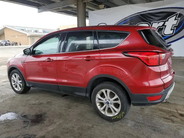 1FMCU9GD8KUB31246 2019 FORD ESCAPE - Image 2