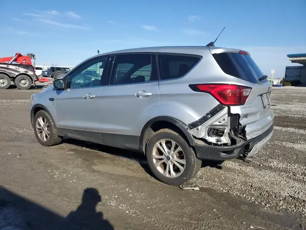 1FMCU9GD8KUB38858 2019 FORD ESCAPE - Image 2