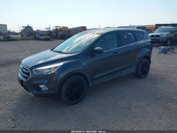 1FMCU9GD8KUB42845 2019 FORD ESCAPE - Image 2