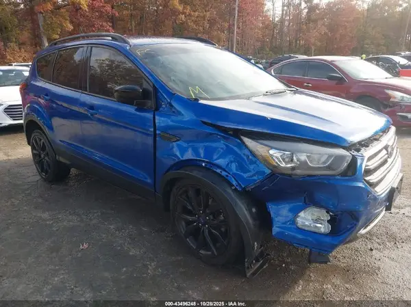 1FMCU9GD8KUB48838 2019 FORD ESCAPE - Image 1