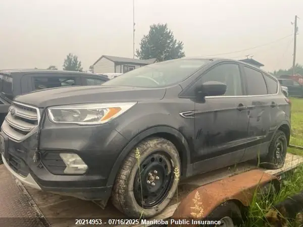 1FMCU9GD8KUB73030 2019 FORD ESCAPE - Image 2