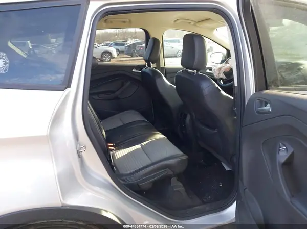 1FMCU9GD8KUB74243 2019 FORD ESCAPE - Image 8