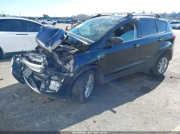 1FMCU9GD8KUB82259 2019 FORD ESCAPE - Image 2