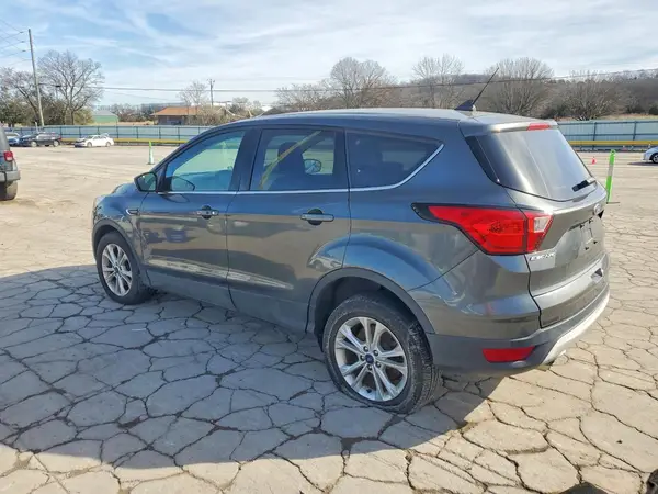 1FMCU9GD8KUB84612 2019 FORD ESCAPE - Image 2