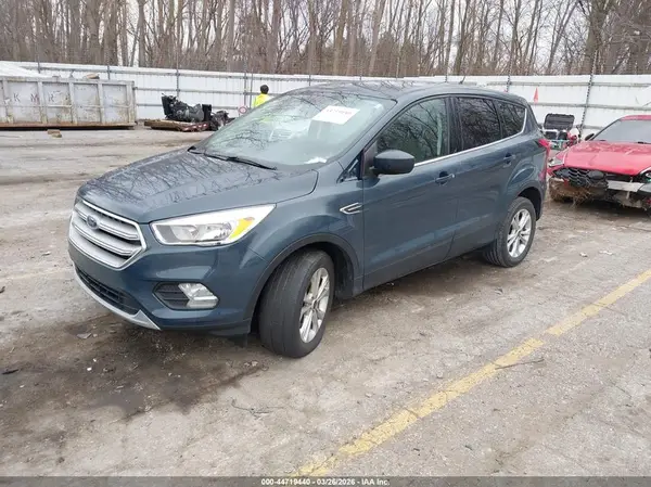 1FMCU9GD8KUC01098 2019 FORD ESCAPE - Image 2