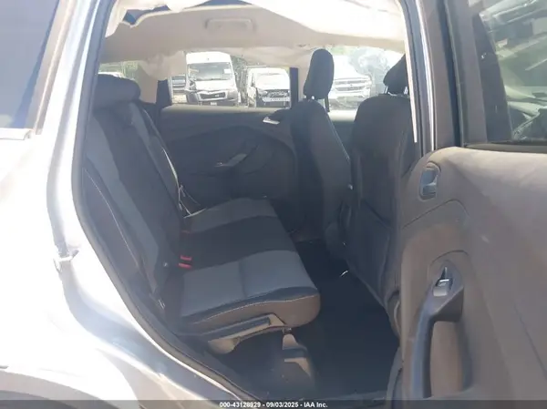 1FMCU9GD8KUC47305 2019 FORD ESCAPE - Image 8