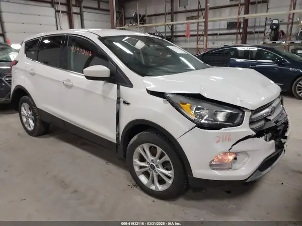 1FMCU9GD8KUC50480 2019 FORD ESCAPE - Image 1