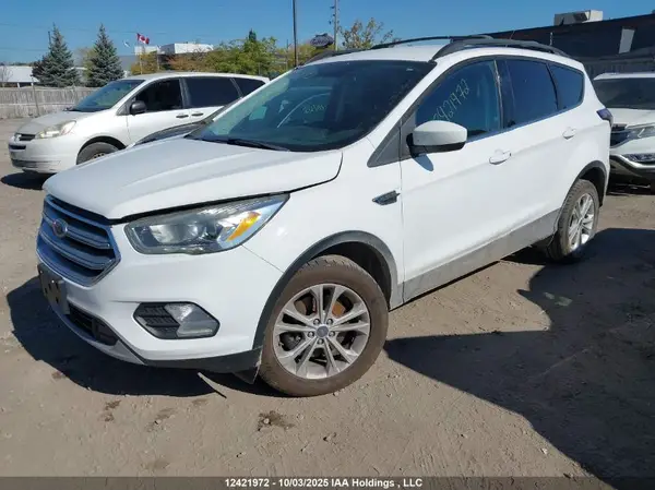 1FMCU9GD9HUA05602 2017 FORD ESCAPE - Image 2