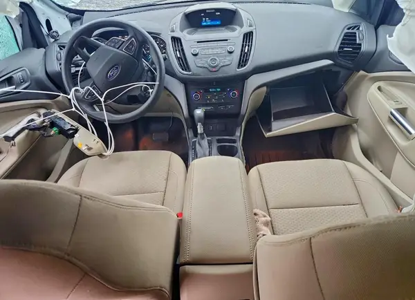 1FMCU9GD9HUA17653 2017 FORD ESCAPE - Image 8