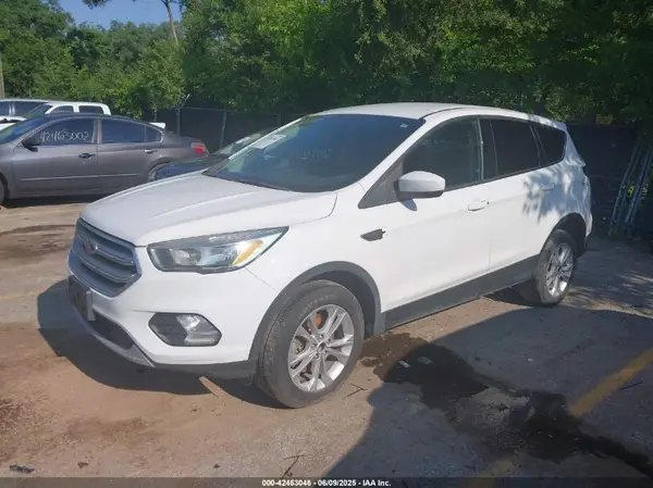 1FMCU9GD9HUA29351 2017 FORD ESCAPE - Image 2