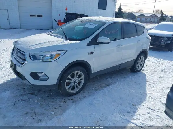 1FMCU9GD9HUA74113 2017 FORD ESCAPE - Image 2