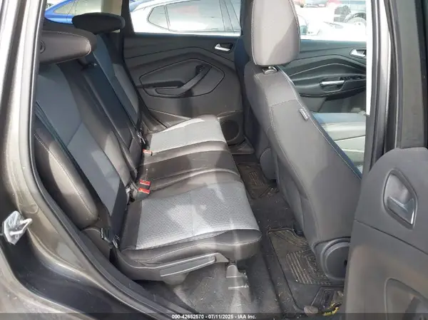 1FMCU9GD9HUA90182 2017 FORD ESCAPE - Image 8