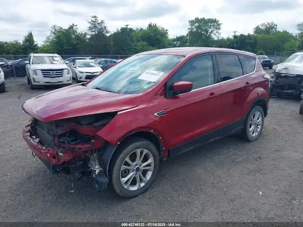 1FMCU9GD9HUA90960 2017 FORD ESCAPE - Image 2