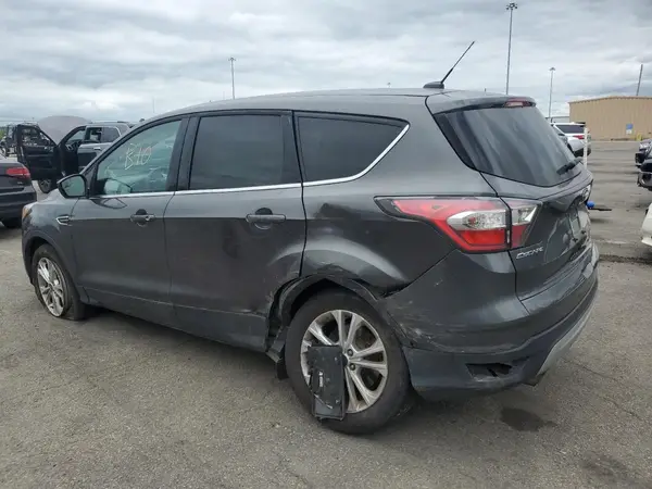 1FMCU9GD9HUA98234 2017 FORD ESCAPE - Image 2