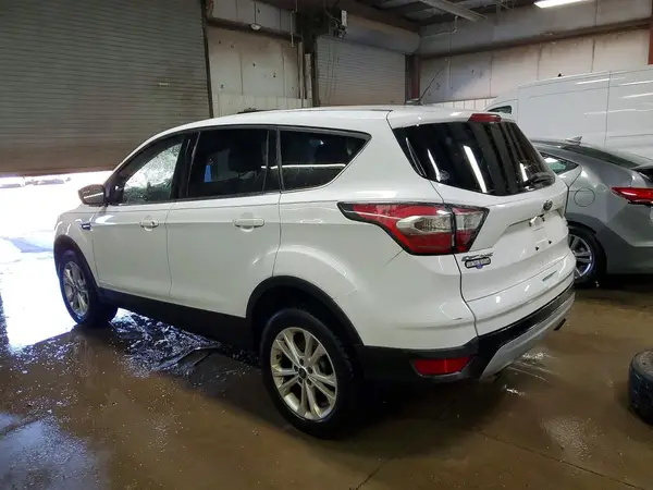 1FMCU9GD9HUA99724 2017 FORD ESCAPE - Image 2