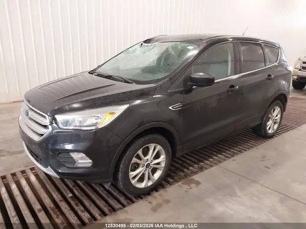 1FMCU9GD9HUB10897 2017 FORD ESCAPE - Image 2