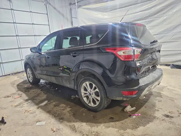 1FMCU9GD9HUB11614 2017 FORD ESCAPE - Image 2