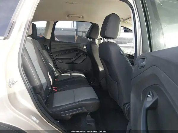 1FMCU9GD9HUB39073 2017 FORD ESCAPE - Image 8