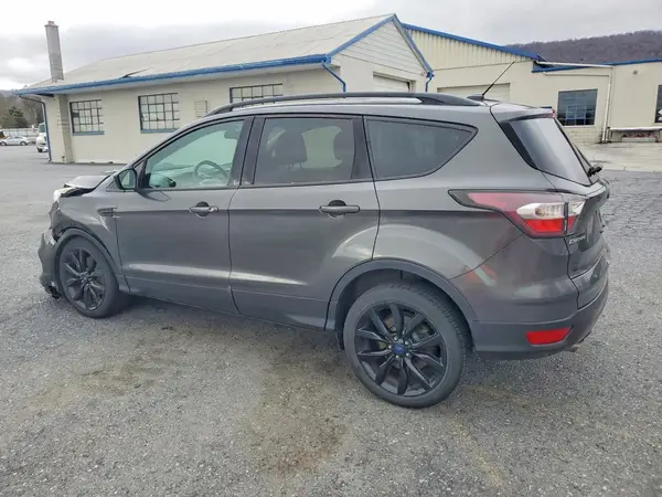 1FMCU9GD9HUB48520 2017 FORD ESCAPE - Image 2
