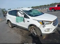 1FMCU9GD9HUB61624 2017 FORD ESCAPE
