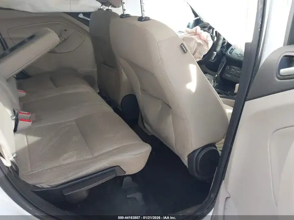 1FMCU9GD9HUB61624 2017 FORD ESCAPE - Image 8