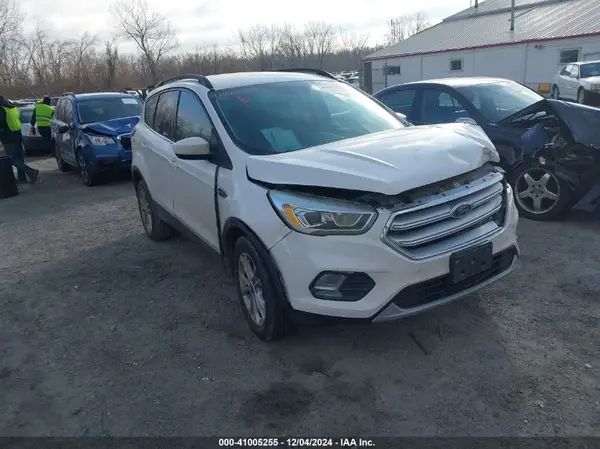 1FMCU9GD9HUB76642 2017 FORD ESCAPE - Image 1