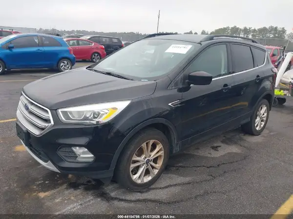 1FMCU9GD9HUB83137 2017 FORD ESCAPE - Image 2