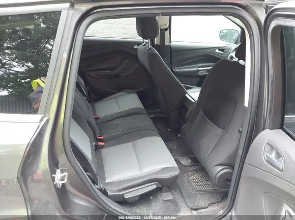 1FMCU9GD9HUB85082 2017 FORD ESCAPE - Image 8