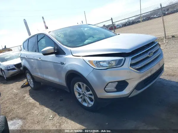 1FMCU9GD9HUC08067 2017 FORD ESCAPE - Image 1