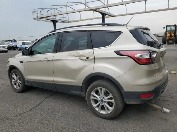 1FMCU9GD9HUC11812 2017 FORD ESCAPE - Image 2