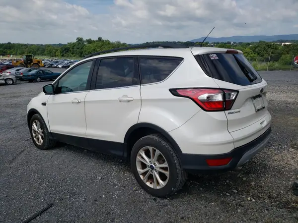 1FMCU9GD9HUC17593 2017 FORD ESCAPE - Image 2
