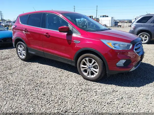 1FMCU9GD9HUC27394 2017 FORD ESCAPE - Image 1
