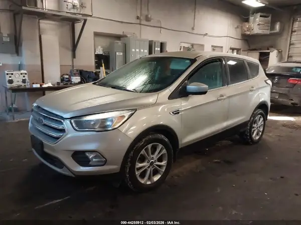 1FMCU9GD9HUC32319 2017 FORD ESCAPE - Image 2