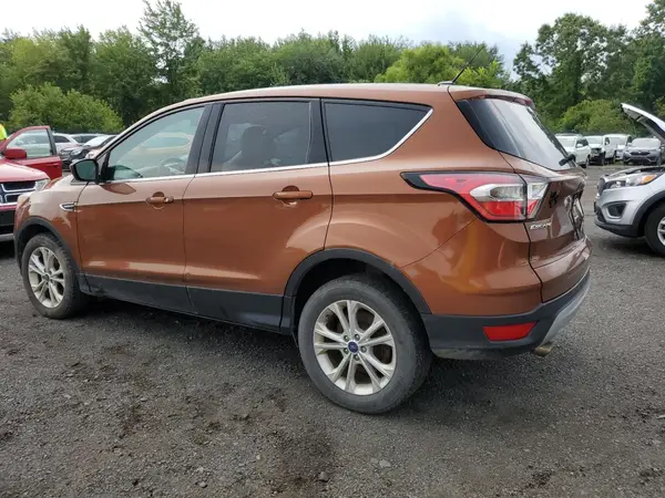 1FMCU9GD9HUC35382 2017 FORD ESCAPE - Image 2